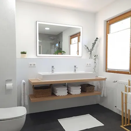 Βίλα Mit Garten & Garage *