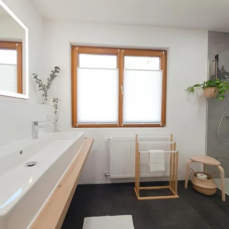 Villa Mit Garten & Garage Sigmaringen