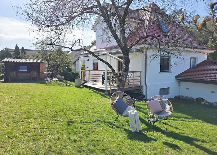 Mit Garten & Garage *